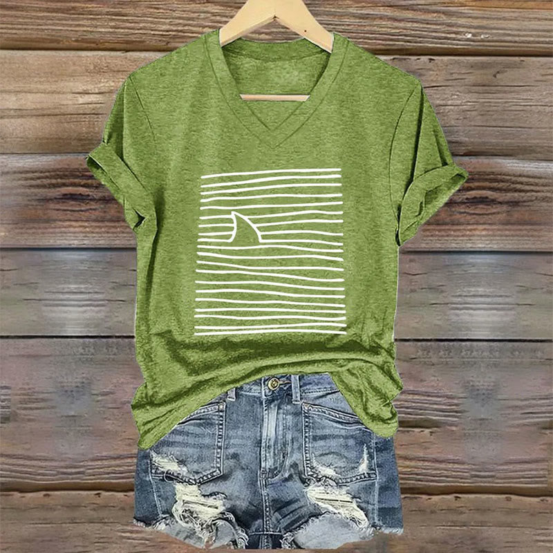 Dashingsoul Women's Shark Art Print V-neck T-shirt